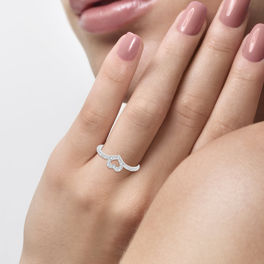 10K 0.17ct Diamond Ring - Solomon Jewelers