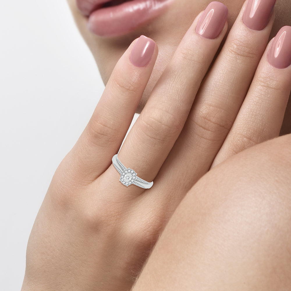 10K 0.15ct Diamond Ring - Solomon Jewelers