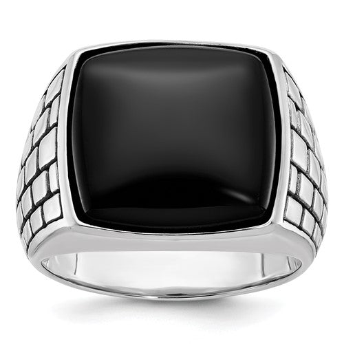 14k white gold men's antiqued onyx ring featuring a bold onyx centerpiece and detailed craftsmanship.
