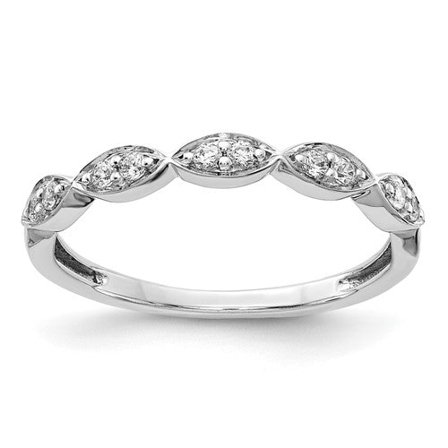 14k white gold fancy diamond ring with intricate design, showcasing sparkling diamonds and elegant craftsmanship.