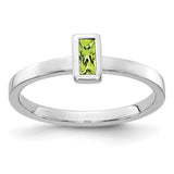 14k white gold Peridot ring with bezel-set gemstone, elegant jewelry piece featuring a vibrant green peridot stone.