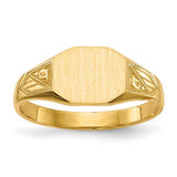 14k gold closed back signet ring with 8.5x7.0mm face, showcasing a classic jewelry ring design from Solomon Jewelers.