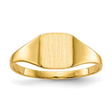 14k gold closed back signet ring with 6.5x7.0mm size, showcasing detailed craftsmanship and a polished finish.