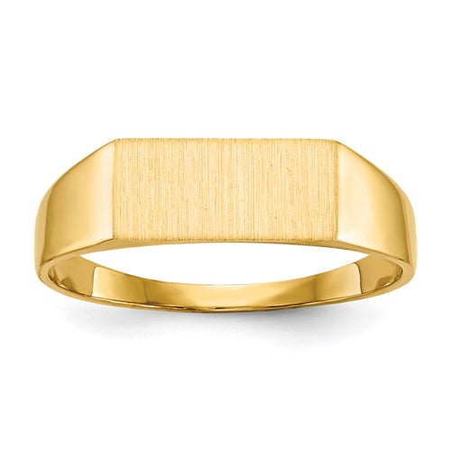 14k gold closed back signet ring with 12.0x5.5mm face, crafted by Solomon Jewelers, shown in a close-up view.