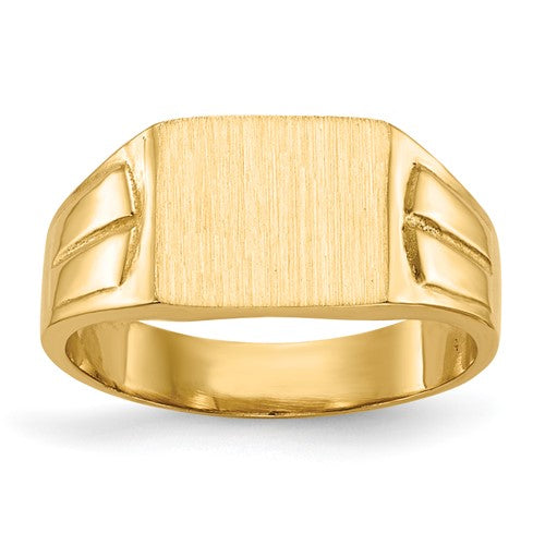 14k gold closed back signet ring with 9.0x7.5mm face, jewelry ring by Solomon Jewelers, showcasing a polished finish and classic design.