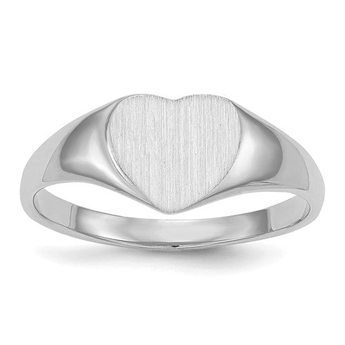 14k white gold heart signet ring with 8.5x9.0mm closed back design, crafted by Solomon Jewelers.