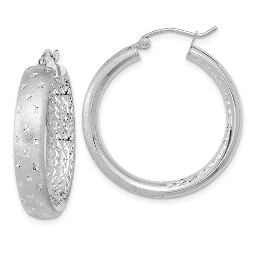 14k-white-gold-polished-satin-and-diamond-cut-in-out-hoop-earrings-SolomonJeweler-Wichita-KS-CustomJewelry