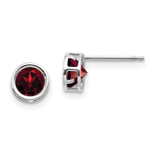 14k-white-gold-5mm-bezel-garnet-stud-earrings-SolomonJeweler-Wichita-KS-CustomJewelry