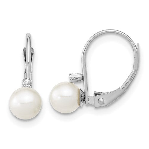 14k-white-gold-5-6mm-round-white-fwc-pearl-02ct-dia-leverback-earrings-SolomonJeweler-Wichita-KS-CustomJewelry