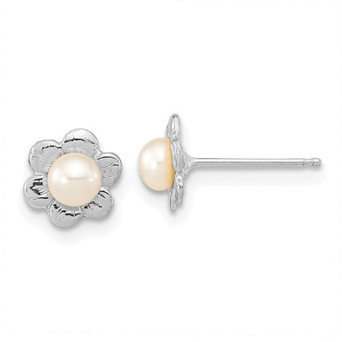 madi-k-14k-white-gold-3-4mm-fwc-pearl-flower-post-earrings-SolomonJeweler-Wichita-KS-CustomJewelry