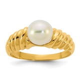 14k polished white freshwater pearl ring with 6-7mm round cultured pearl, jewelry ring by Solomon Jewelers.