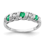 14k white gold ring with 2.75mm emerald and AA diamonds, showcasing elegant jewelry design and sparkling gemstone accents.