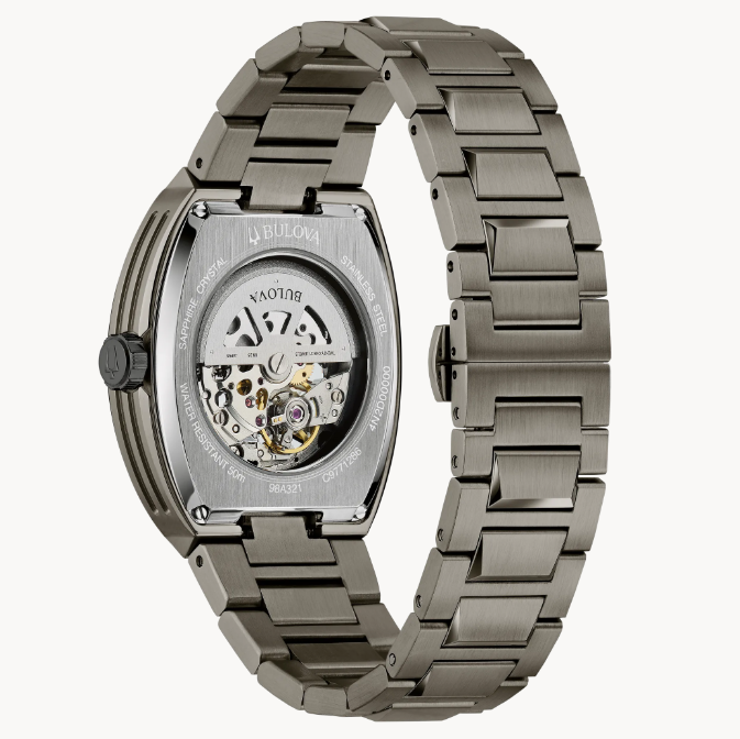 This Bulova men’s watch from the Maquina collection offers daringly avant-garde design