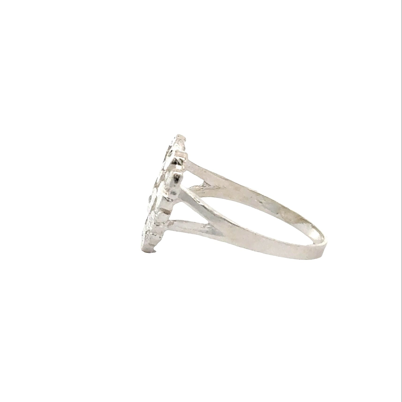 nugget heart ring with textured heart design from Solomon Jeweler Kansas