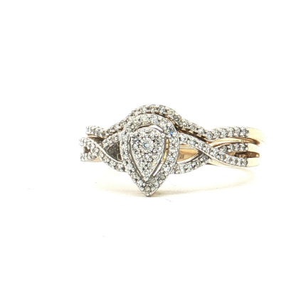 pear shape bridal ring set in 10karat gold