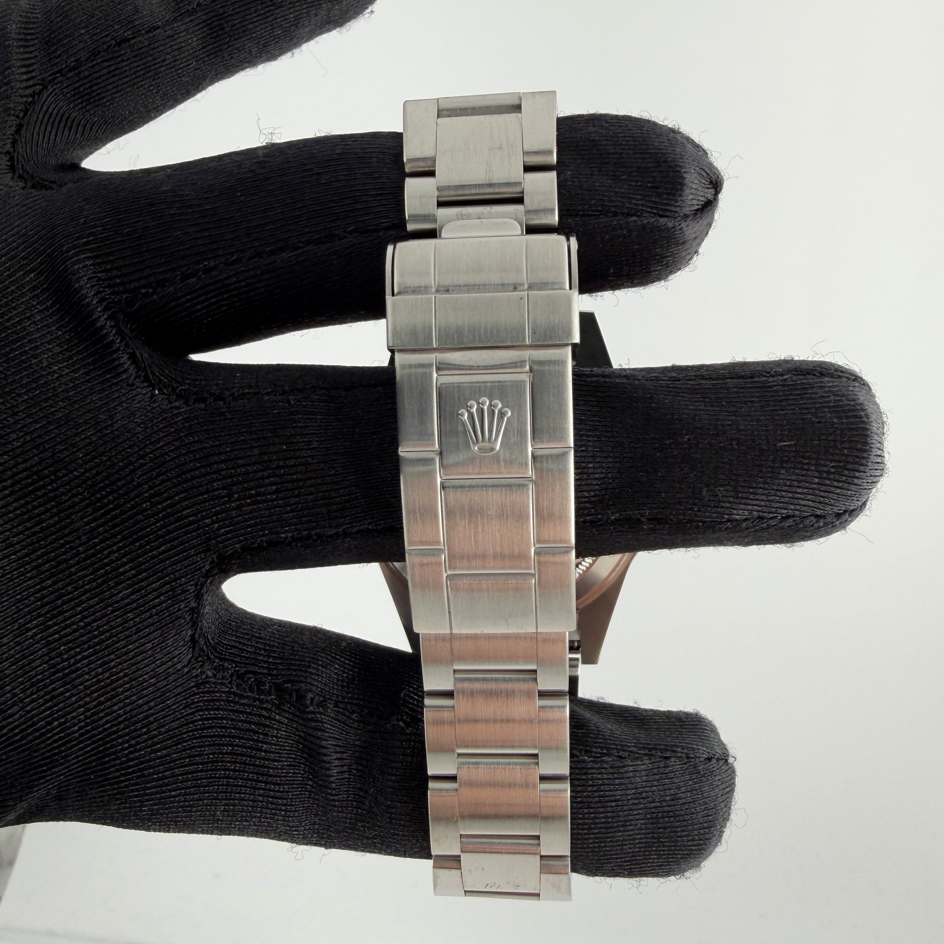 Rolex Submariner watch with black dial and stainless bracelet available at Solomon Jeweler kansas.