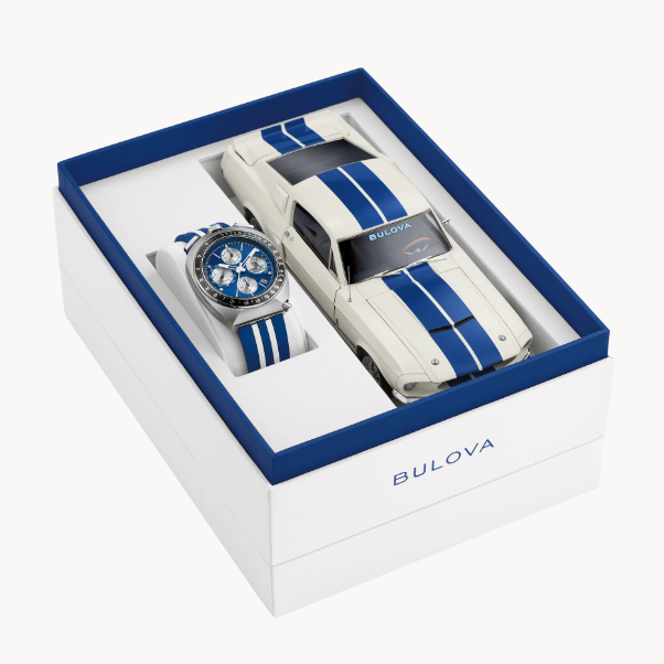 The new limited-edition Bulova Racing Chronograph combines  legendary muscle car customizer Carroll Shelby’s trailblazing racing style with Bulova’s innovative watchmaking technology. 