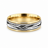 Two-tone men’s gold wedding band with a white-gold chevron pattern, black accents, and yellow-gold edges.